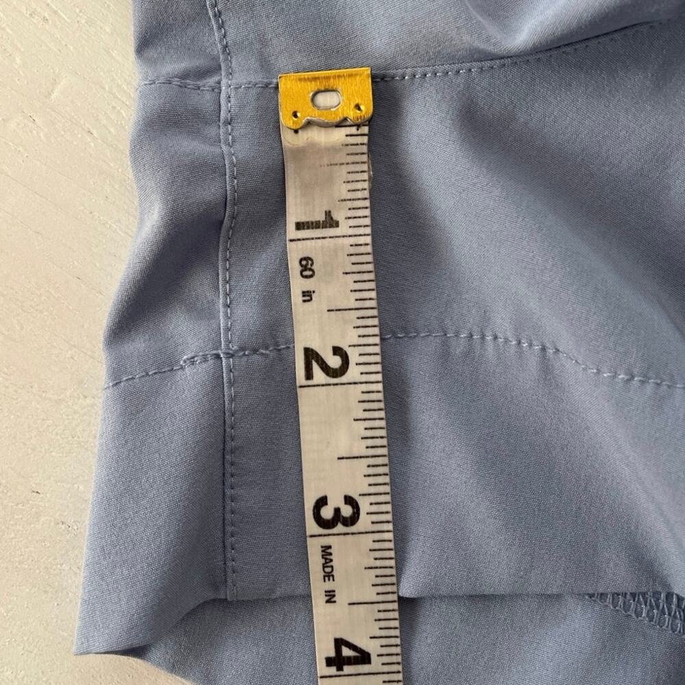 Abercrombie & Fitch Traveler Shorts Womens Size M Lt Blue Pockets Casual Pastel - Picture 11 of 13